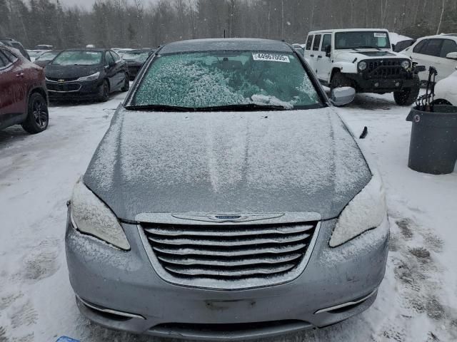 2013 Chrysler 200 LX