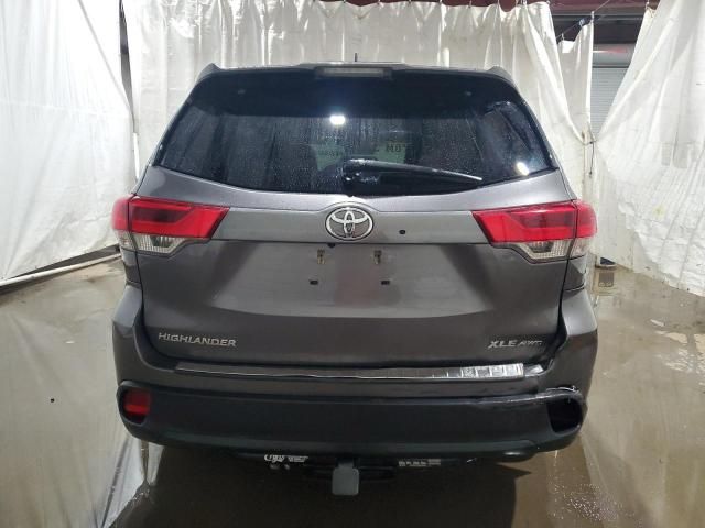 2018 Toyota Highlander SE