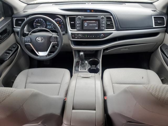 2016 Toyota Highlander LE