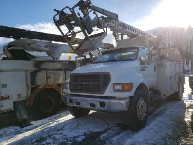 2000 Ford F750 Super Duty