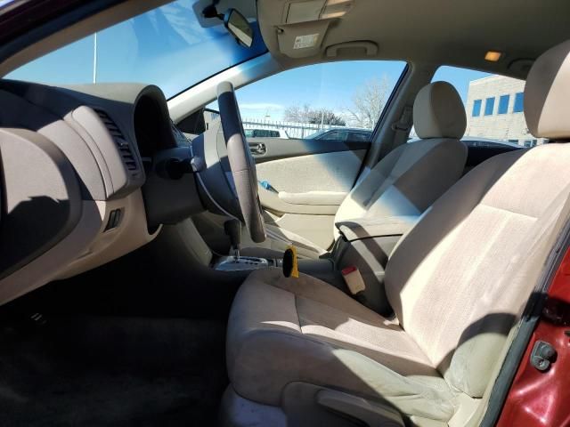 2010 Nissan Altima Base