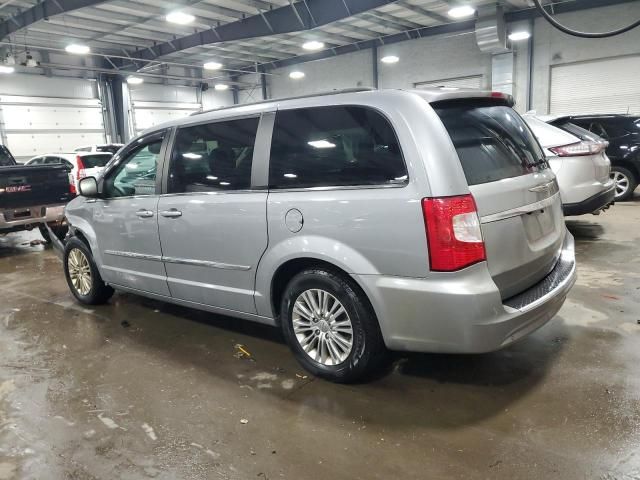 2015 Chrysler Town & Country Touring L