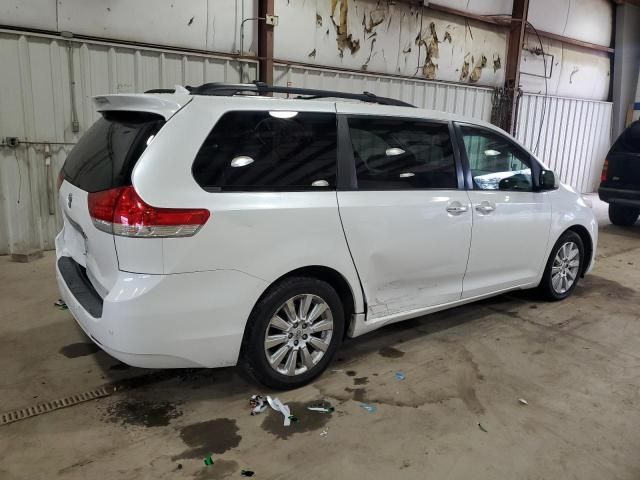 2011 Toyota Sienna XLE