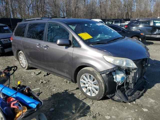 2011 Toyota Sienna XLE