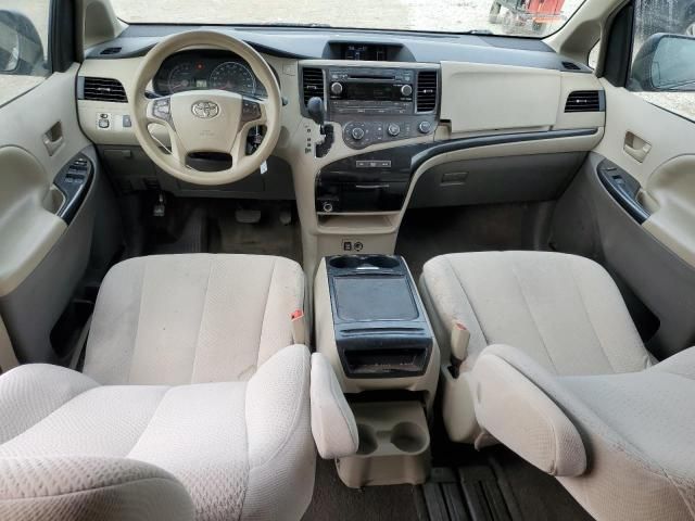 2012 Toyota Sienna LE