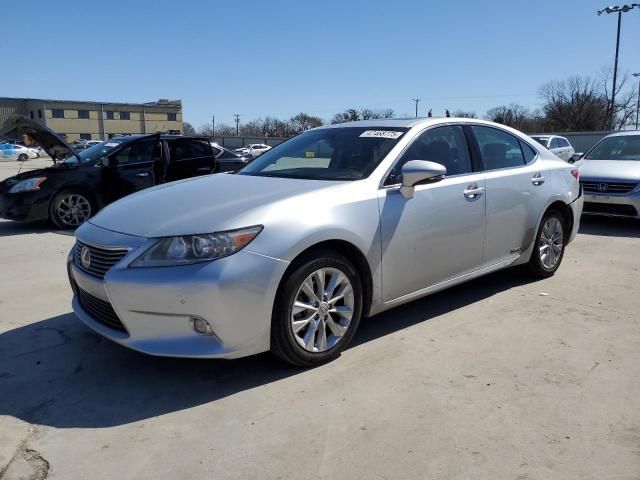 2014 Lexus ES 300H