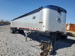 Salvage trucks for sale at Memphis, TN auction: 2017 Other 2017 'OTHER Heavy EQUIPMENT' Trailer