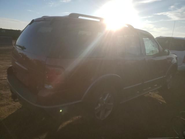 2004 Ford Explorer XLT