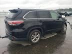 2015 Toyota Highlander LE