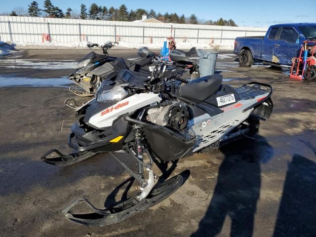 2020 Skidoo 2020 Skidoo REN Sport