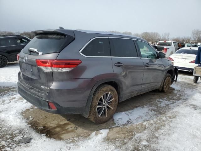 2018 Toyota Highlander SE