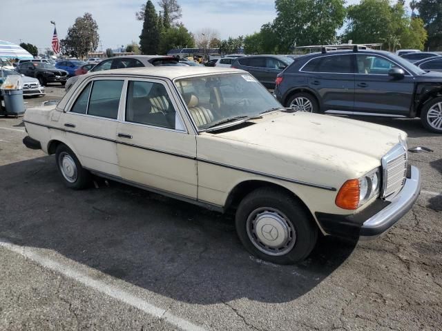 1982 Mercedes-Benz 240 D