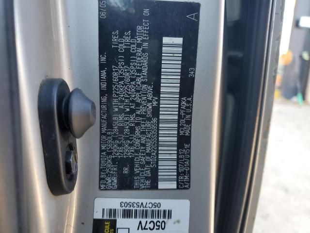 2005 Toyota Sienna XLE