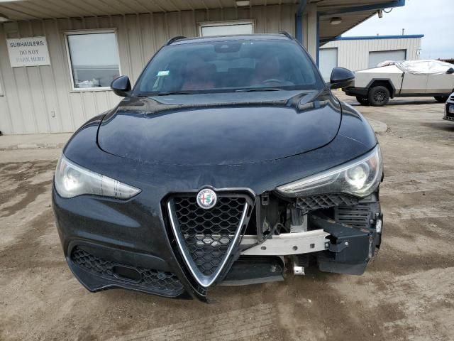 2018 Alfa Romeo Stelvio TI Sport