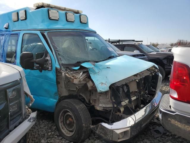 2010 Ford Econoline E350 Super Duty Van