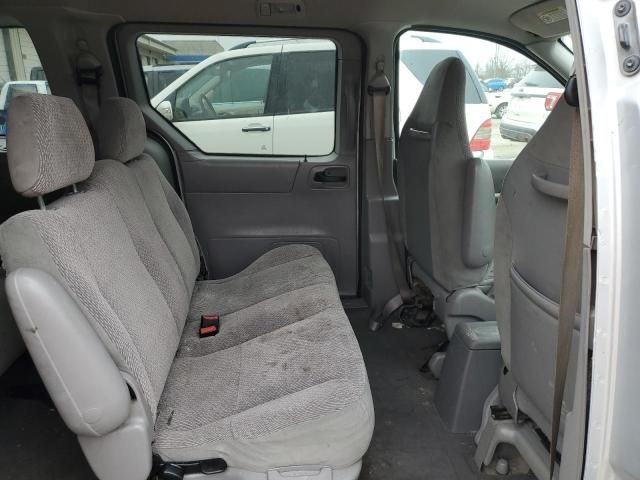 2003 Ford Windstar LX