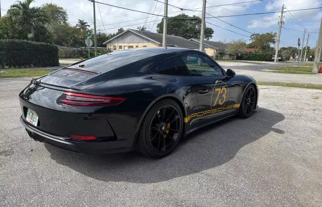 2019 Porsche 911 GT3 RS