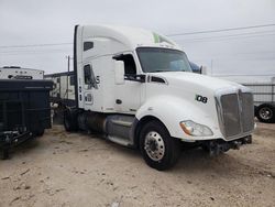 Salvage trucks for sale at Mercedes, TX auction: 2019 Kenworth Construction T680