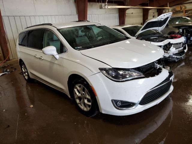 2017 Chrysler Pacifica Touring L Plus