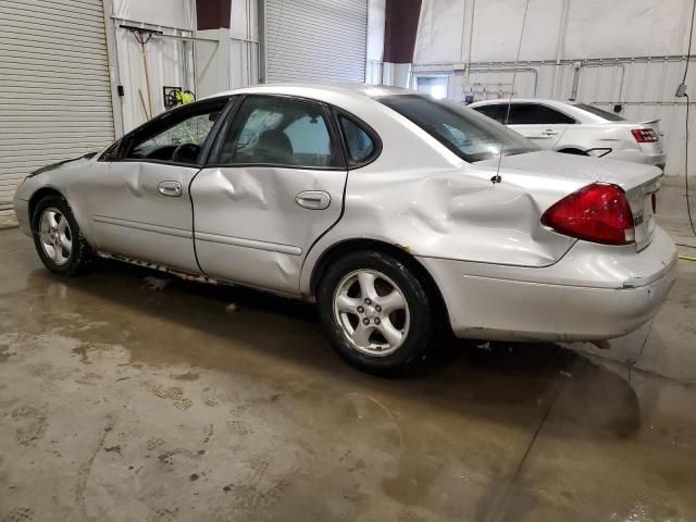 2002 Ford Taurus SE