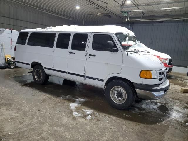 2000 Dodge RAM Wagon B3500