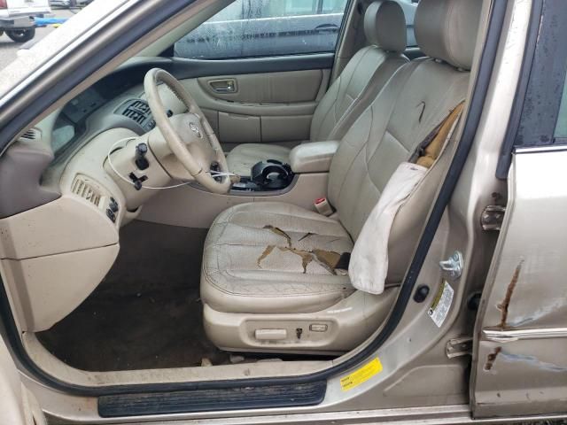 2004 Toyota Avalon XL