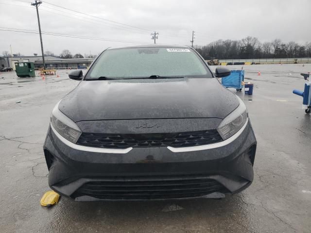 2023 KIA Forte LX