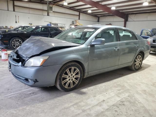 2005 Toyota Avalon XL