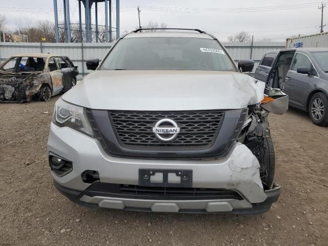 2020 Nissan Pathfinder SL