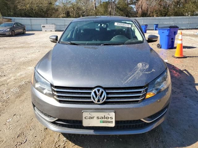 2013 Volkswagen Passat S