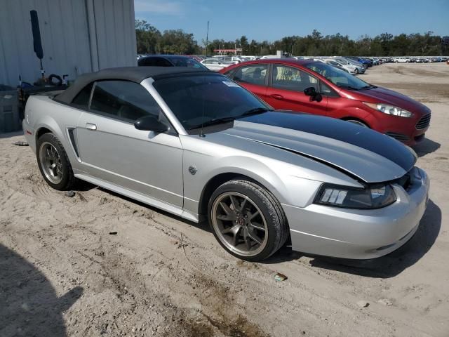 2004 Ford Mustang