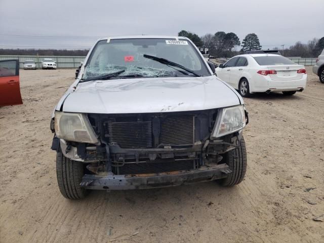 2013 Nissan Frontier S