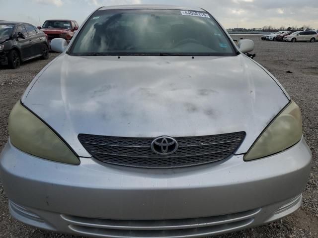 2004 Toyota Camry LE