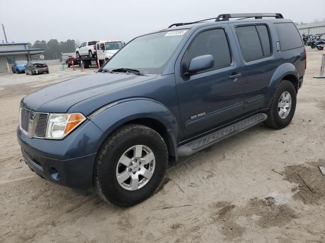 2005 Nissan Pathfinder LE