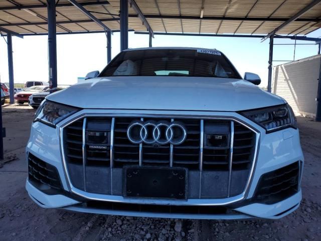 2023 Audi Q7 Premium Plus