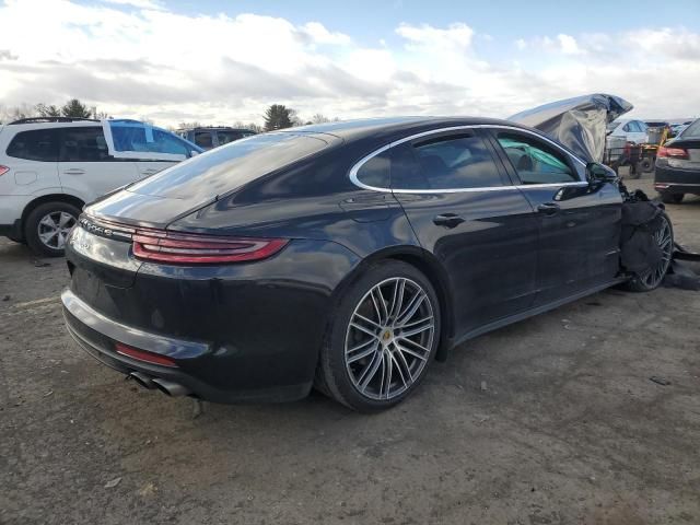 2018 Porsche Panamera 4S