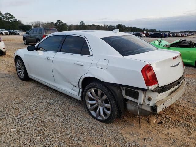 2018 Chrysler 300 Touring