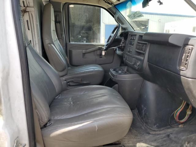 2016 Chevrolet Express G2500