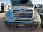 2005 Freightliner Conventional Columbia