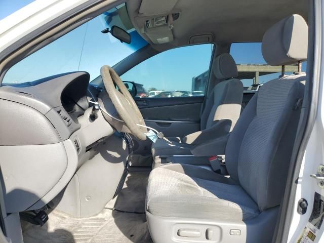 2008 Toyota Sienna CE