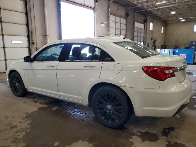 2013 Chrysler 200 LX