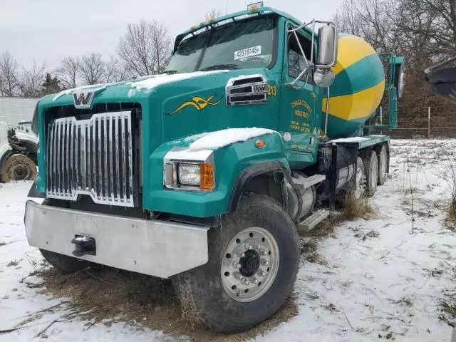 2018 Western Star Conventional 4700SF