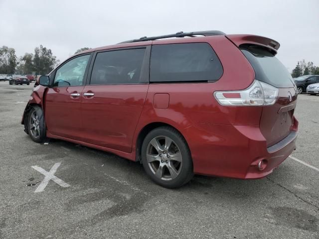 2017 Toyota Sienna SE