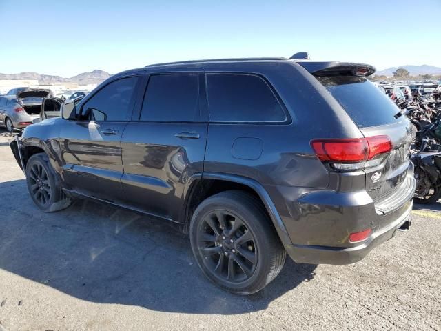 2020 Jeep Grand Cherokee Laredo