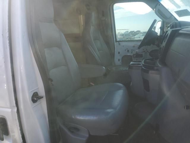 2012 Ford Econoline E350 Super Duty Van