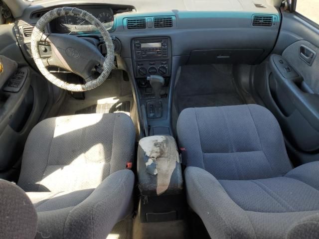 2000 Toyota Camry CE