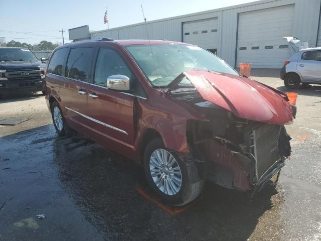 2013 Chrysler Town & Country Limited