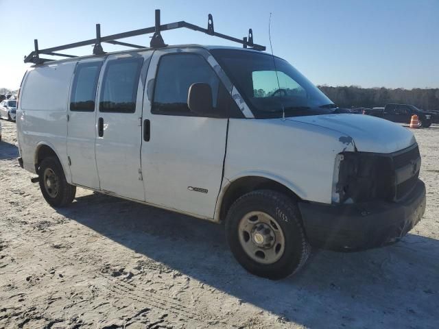 2004 Chevrolet Express G2500