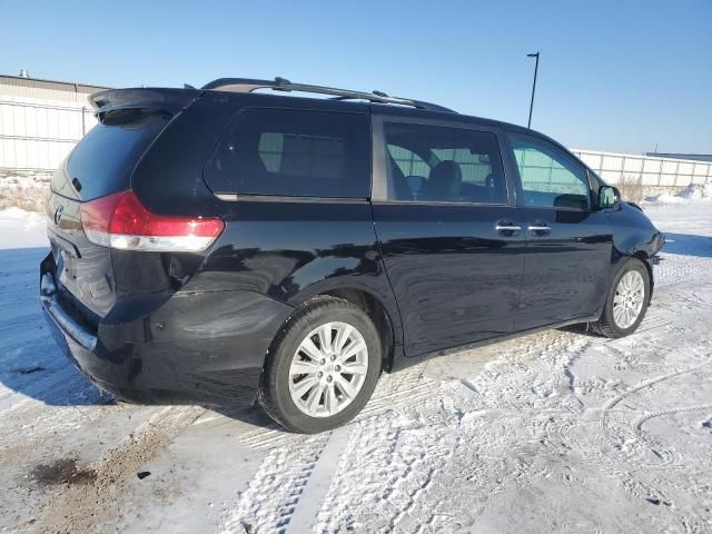 2011 Toyota Sienna XLE