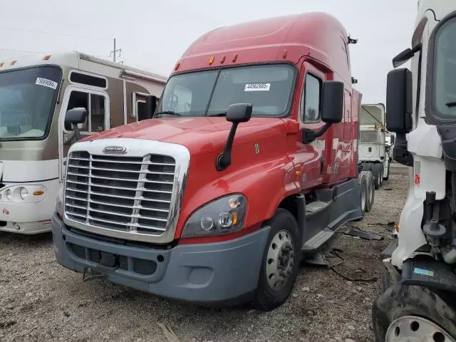 2015 Freightliner Cascadia 125